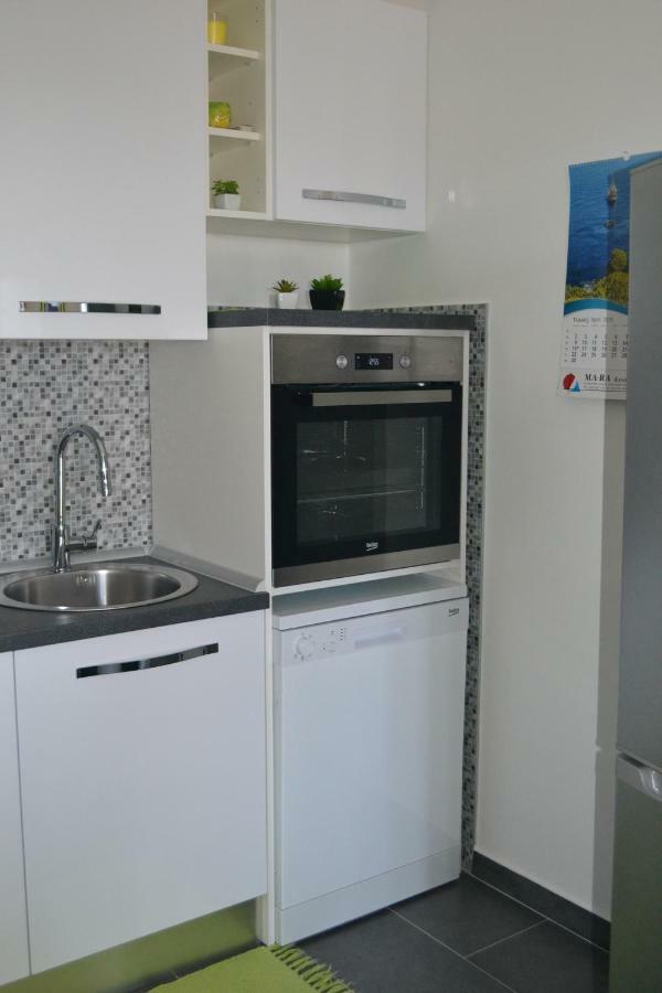 Apartman Bebe In Old Town- With Free Parking ชิเบนิก ภายนอก รูปภาพ
